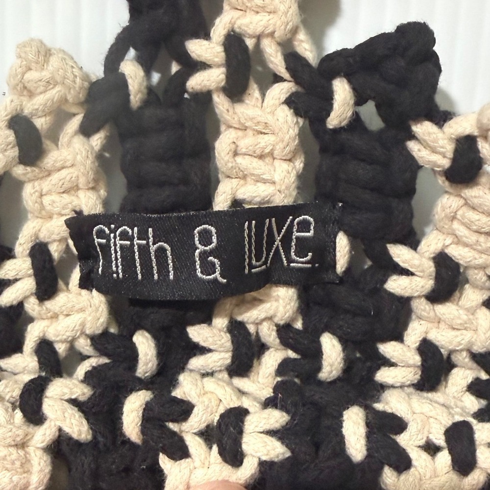 NWOT Fifth & Luxe Macrame Fringe Shoulder Bag Black Ivory Boho Wooden Ring Tote - Picture 7 of 8